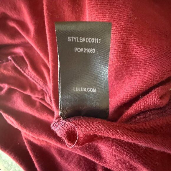 Women's L Lulus Maroon and White Ribbed Striped Dress Lettuce Edge Ruffles - Picture 9 of 9